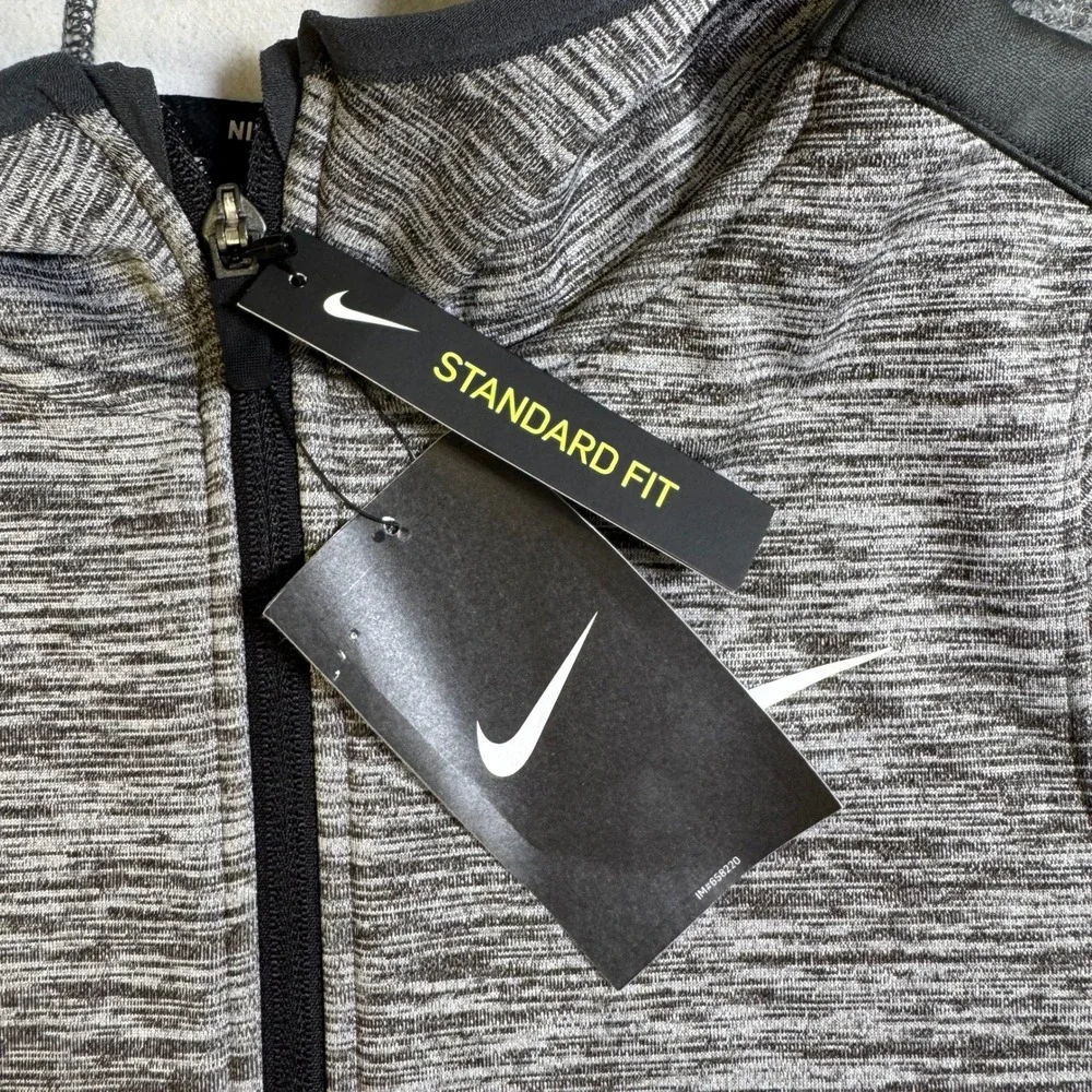 NWT Nike Boys Therma Dri-FIT Basketball Hoodie Grey Space Dye Full Zip 93955 M